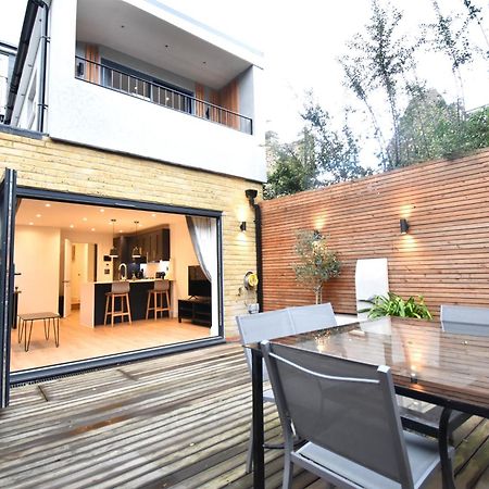 Stunning 2 Bed Apartment London Bagian luar foto