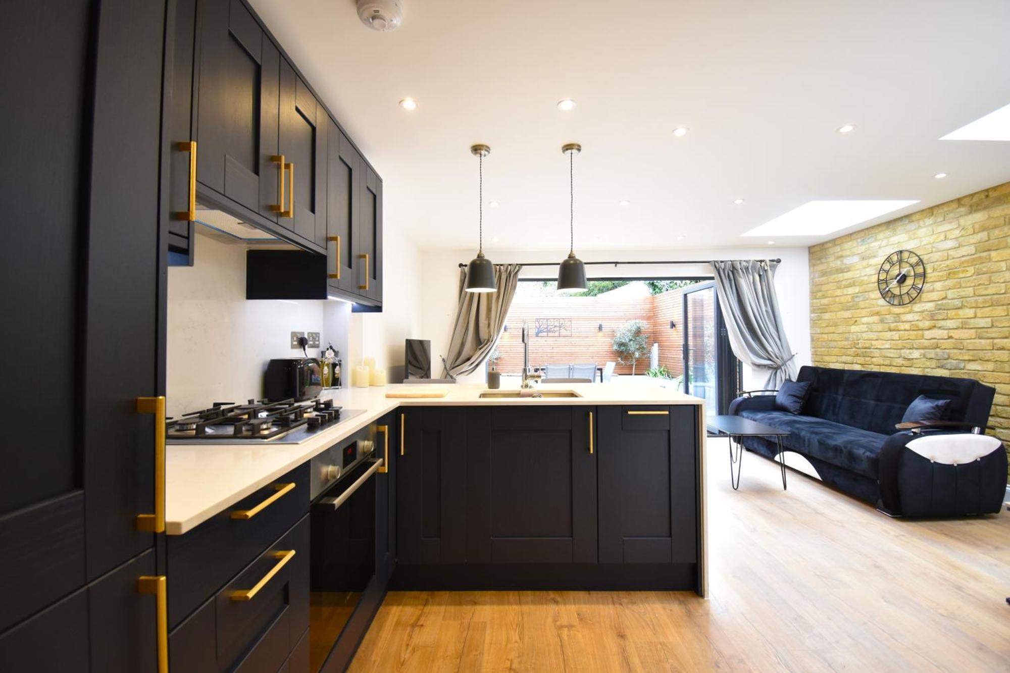 Stunning 2 Bed Apartment London Bagian luar foto