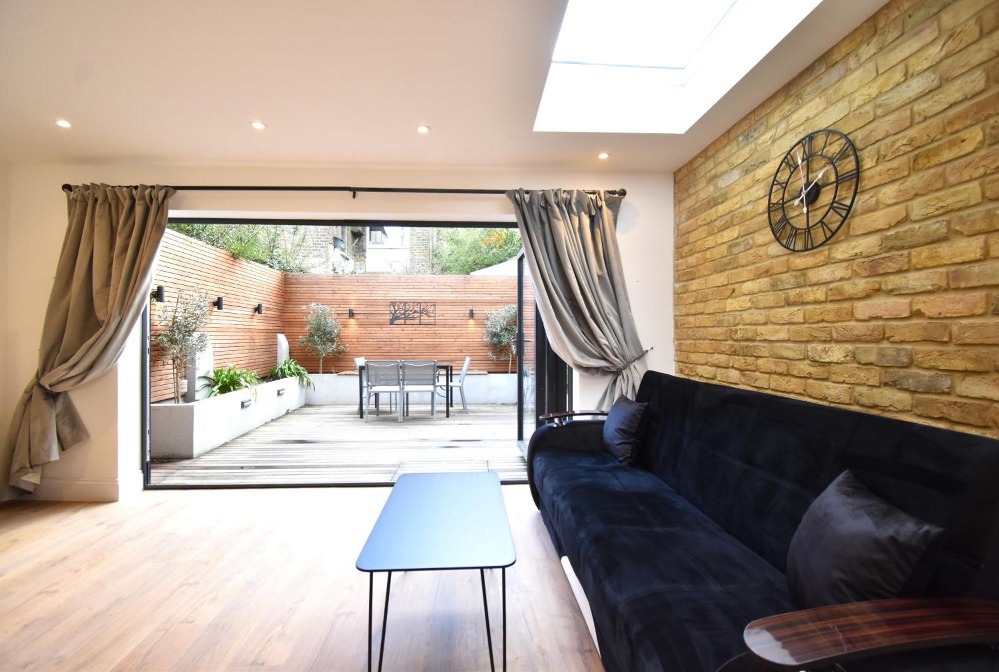 Stunning 2 Bed Apartment London Bagian luar foto